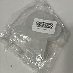 Amazon Silicone Mold Cow with Christmas Hat Brand New